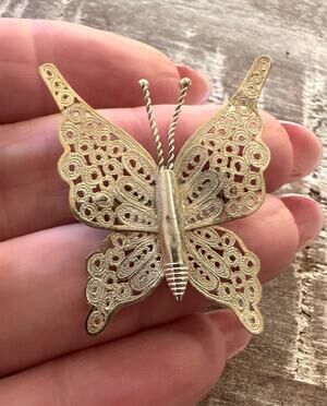 Vintage Metal Filigree Gold tone Butterfly Brooch Lapel Pin